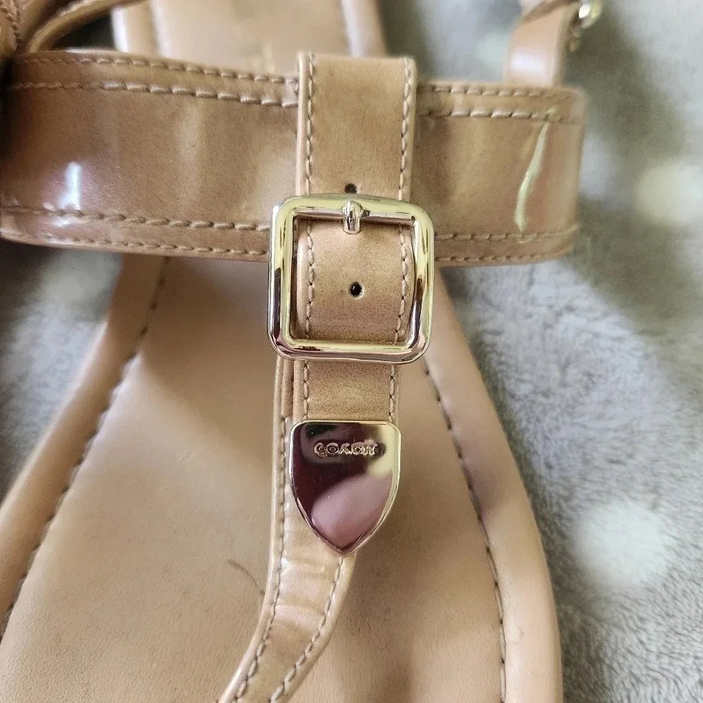 Coach Women's  Sandals Size 8.5 - Picture 2 of 6